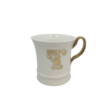 Mug in bone china bianca con manico oro Lettera T Livellara Milano