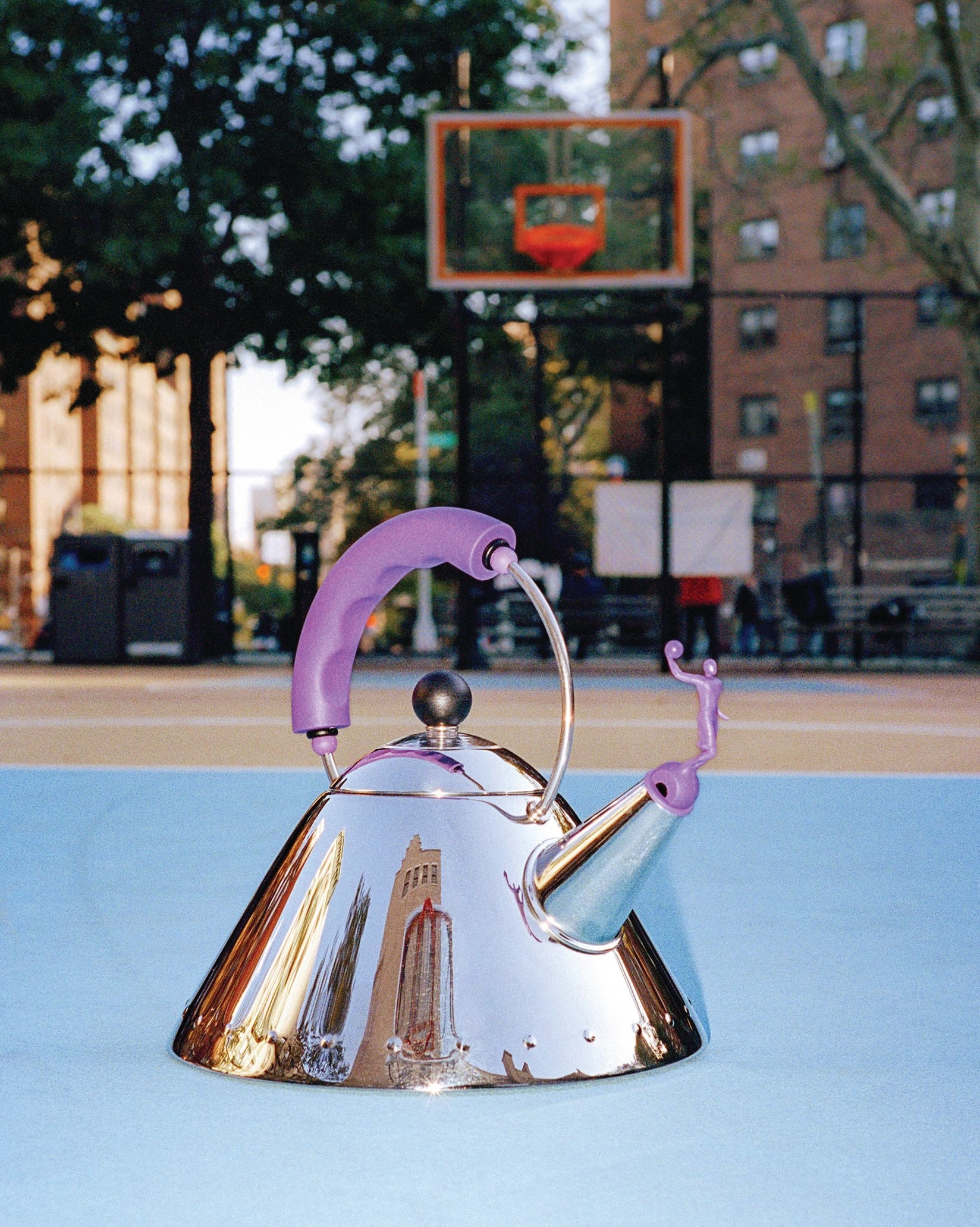 9093-VA_Alessi_Bollitore-1