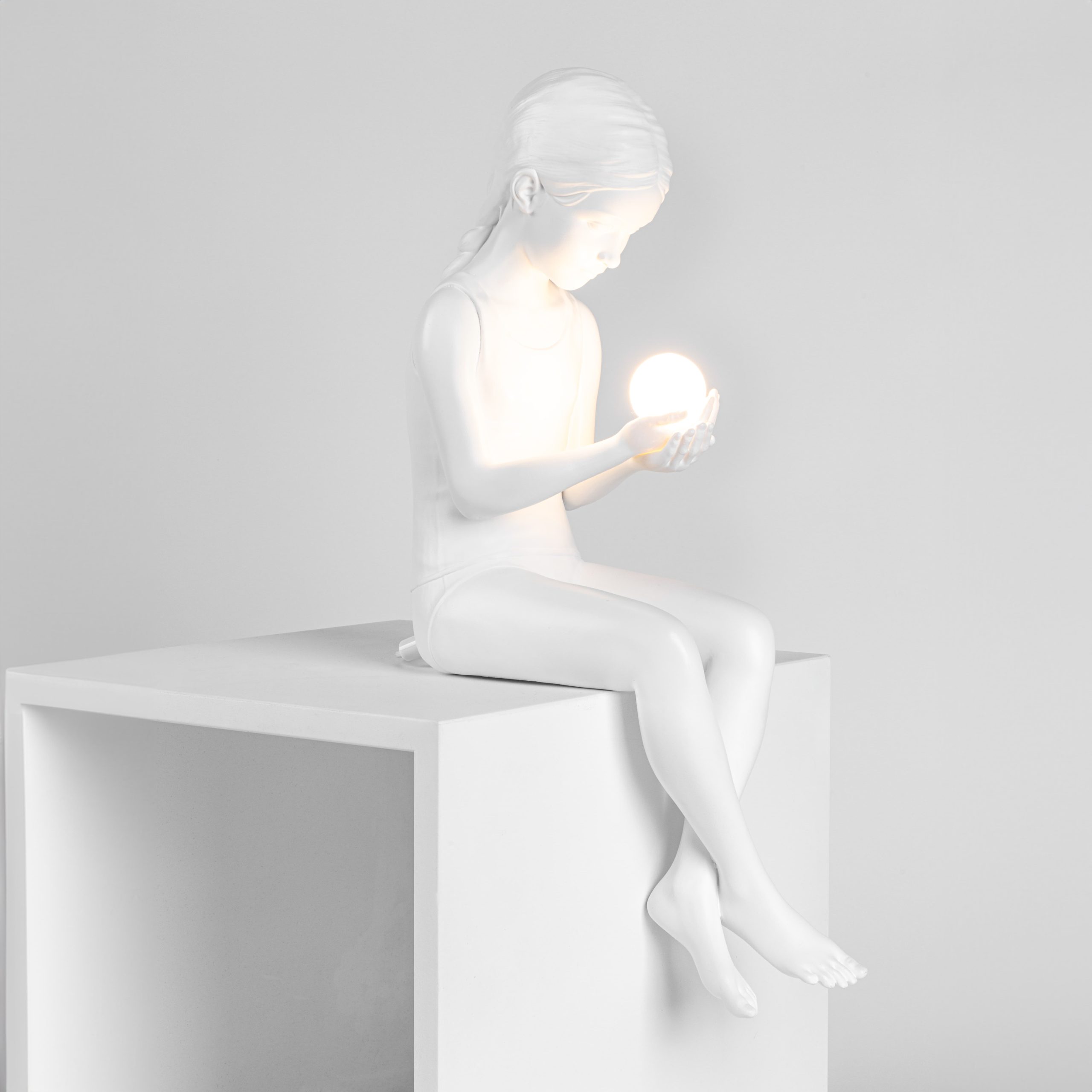GIRL 12