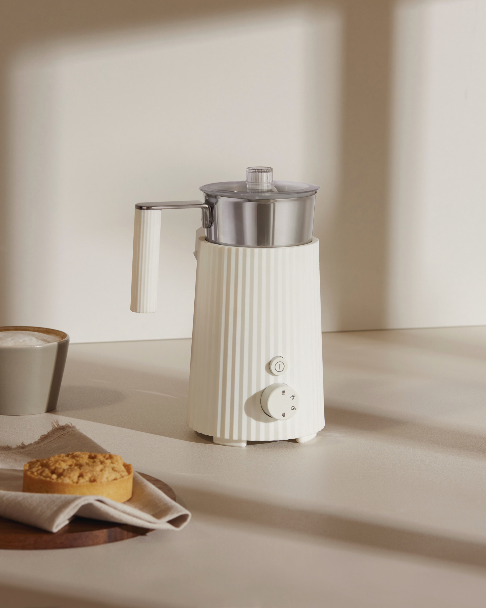 MDL13-W_Alessi_Cappuccinatore-Plisse-2